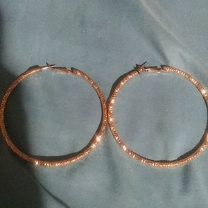 medium gold hoop earrings